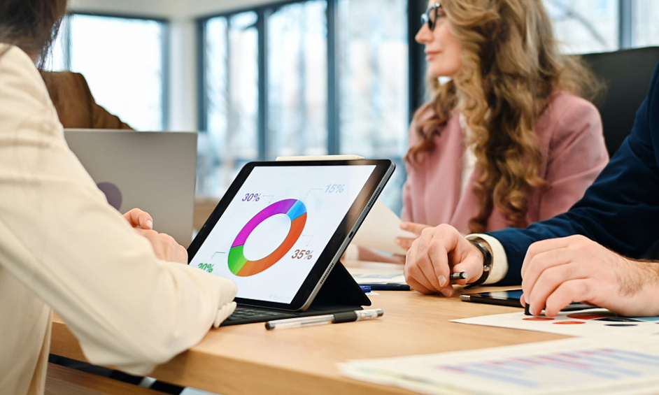 High-growth Digital Agency With Recurring Revenue & Scale For Sale 1 High-growth Digital Agency With Recurring Revenue & Scale For Sale 1