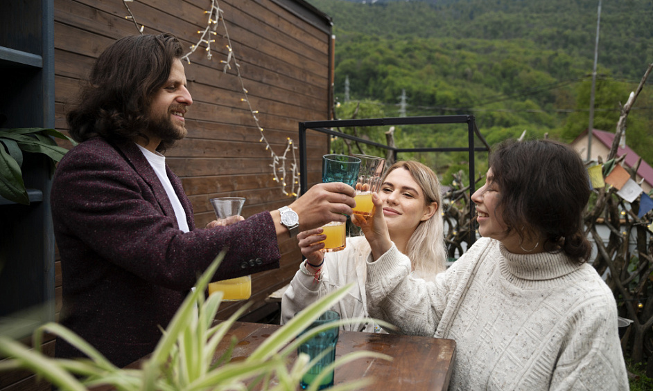 Restaurant on SH 1 , 45 mins North of Auckland for Sale Dome Valley Auckland 1